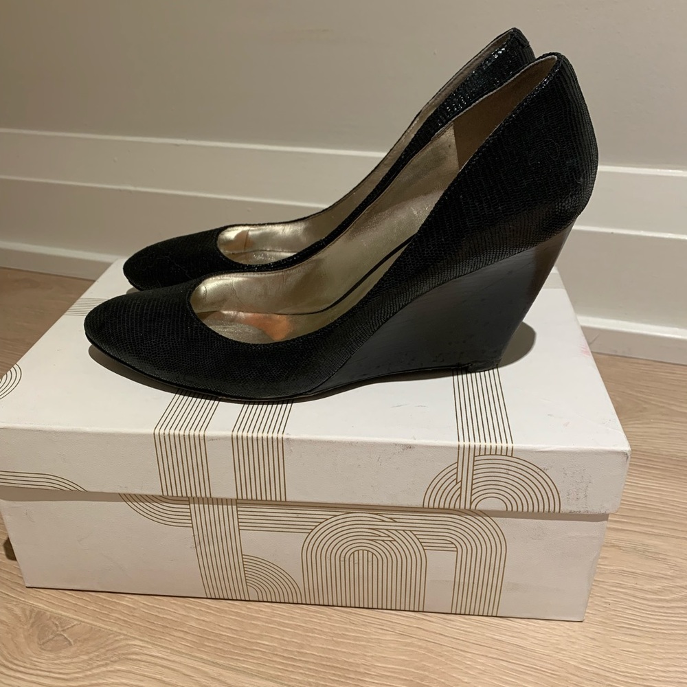 Belle by Sigerson Morrison wedge heels 39.5 black